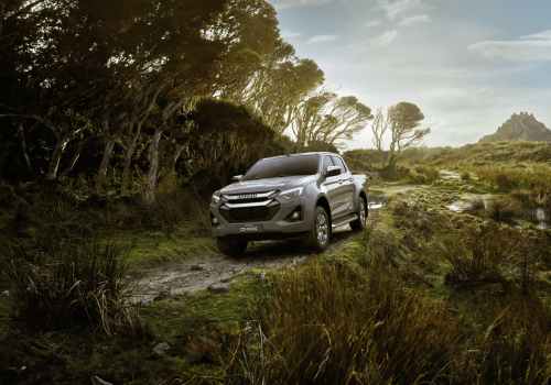 Isuzu d max exterior tyreflex star motors bahamas 26